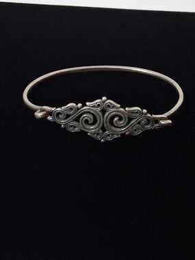 James Avery Retired 925 Sterling Silver Size 6 Bracelet. Small